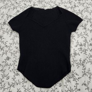 Black sweetheart neckline knit top